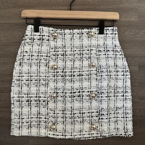 Black & White Plaid Mini Pencil Skirt